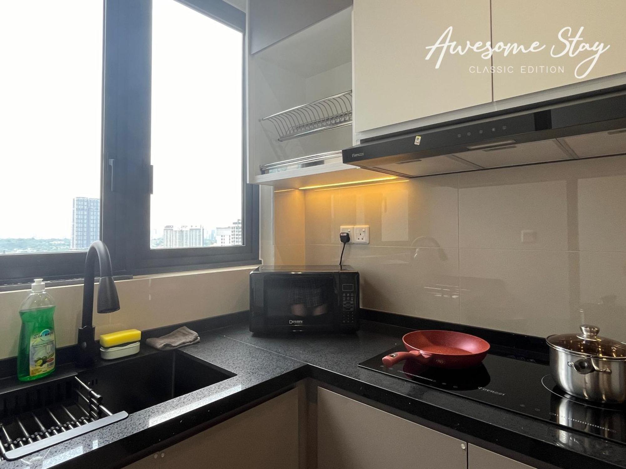 Pangsapuri Three Bedroom At Sunway Velocity Two By The Relaxstay Kuala Lumpur